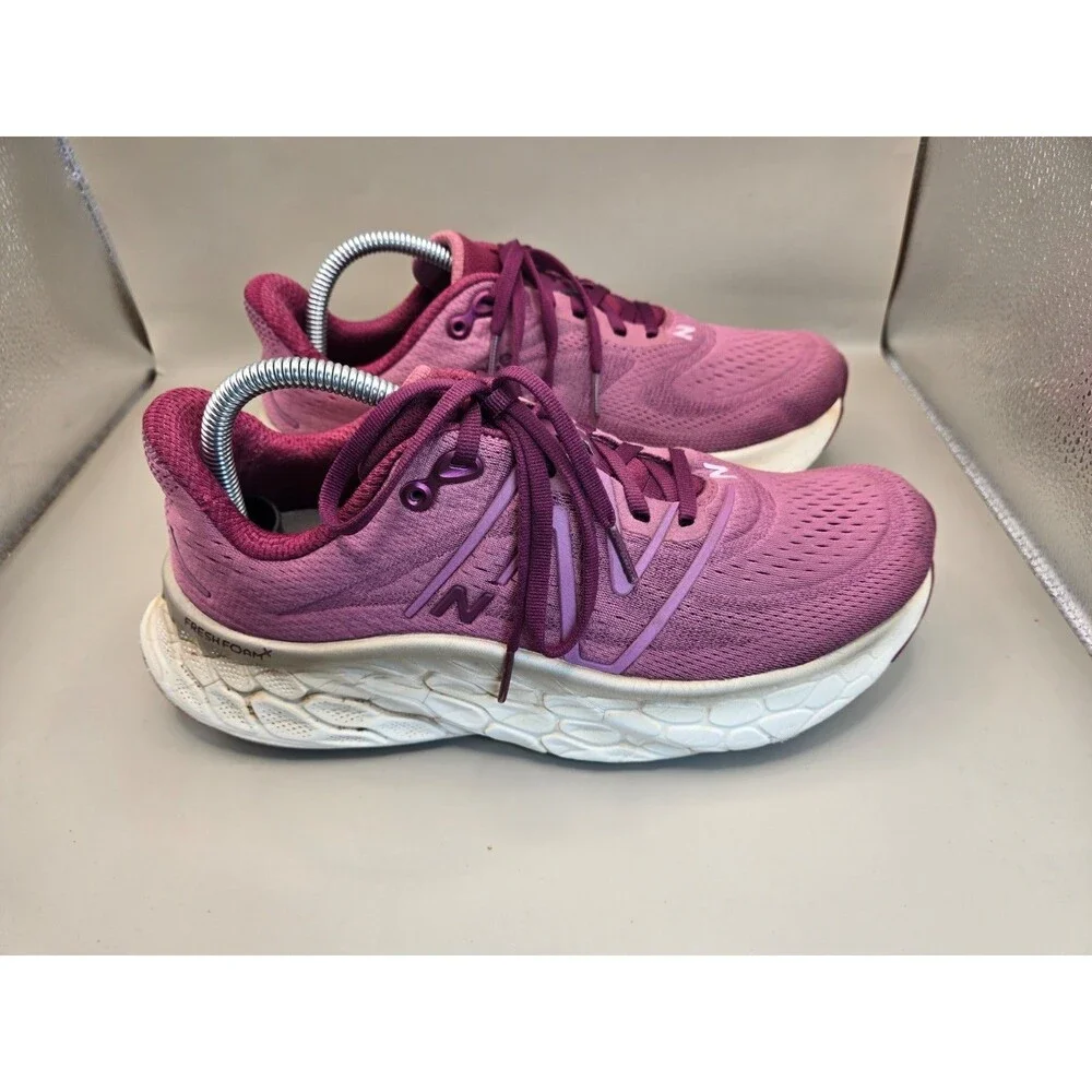 New Balance Fresh Foam X More v4 Shoes Womens 9.5 D Wide Purple Running Sneakers
